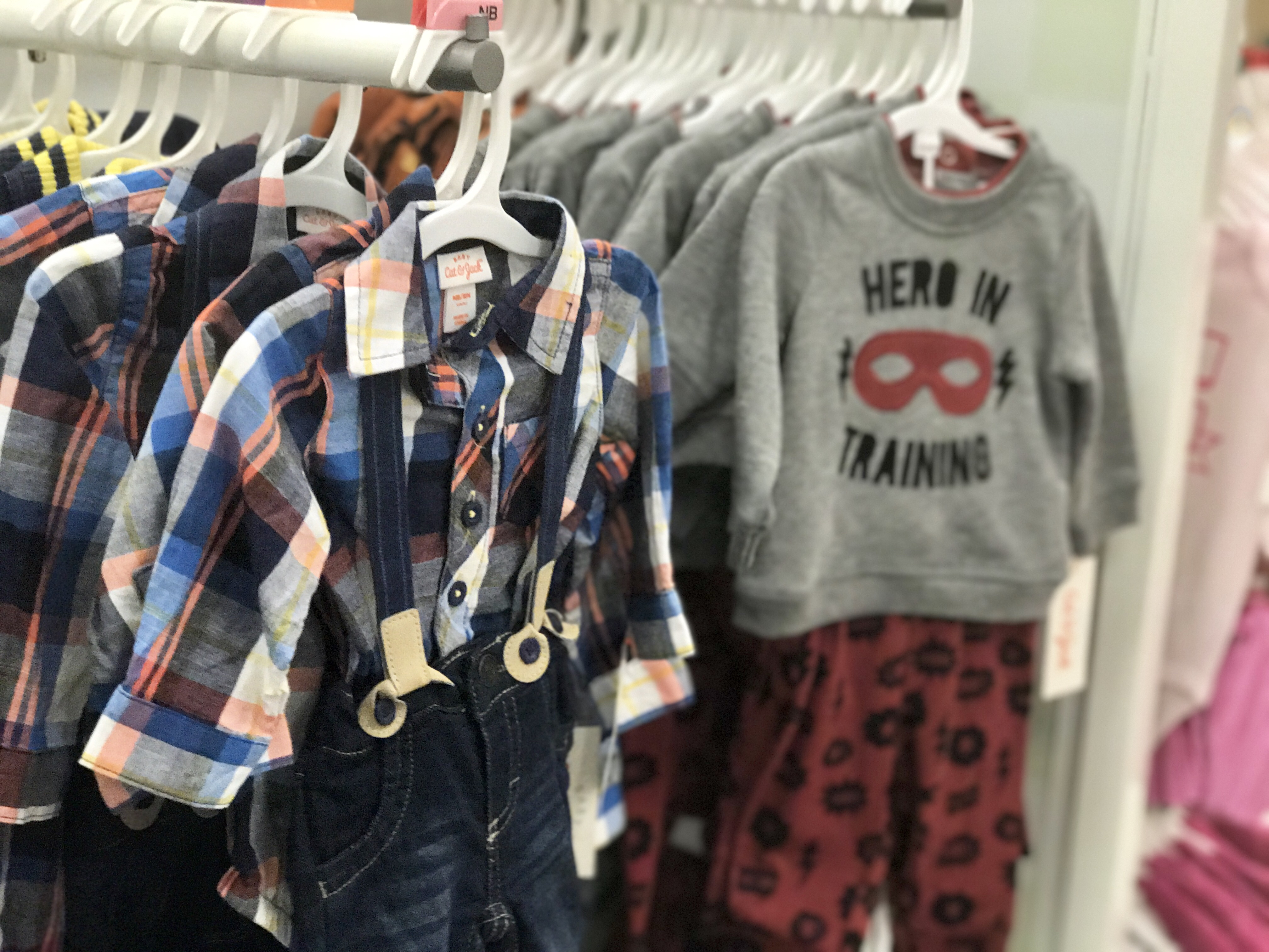 inexpensive kids clothes