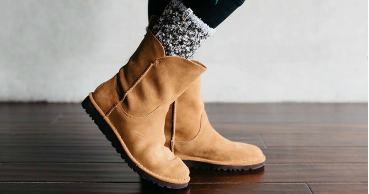 70% Off UGG Boots, Sandals, Clothing 