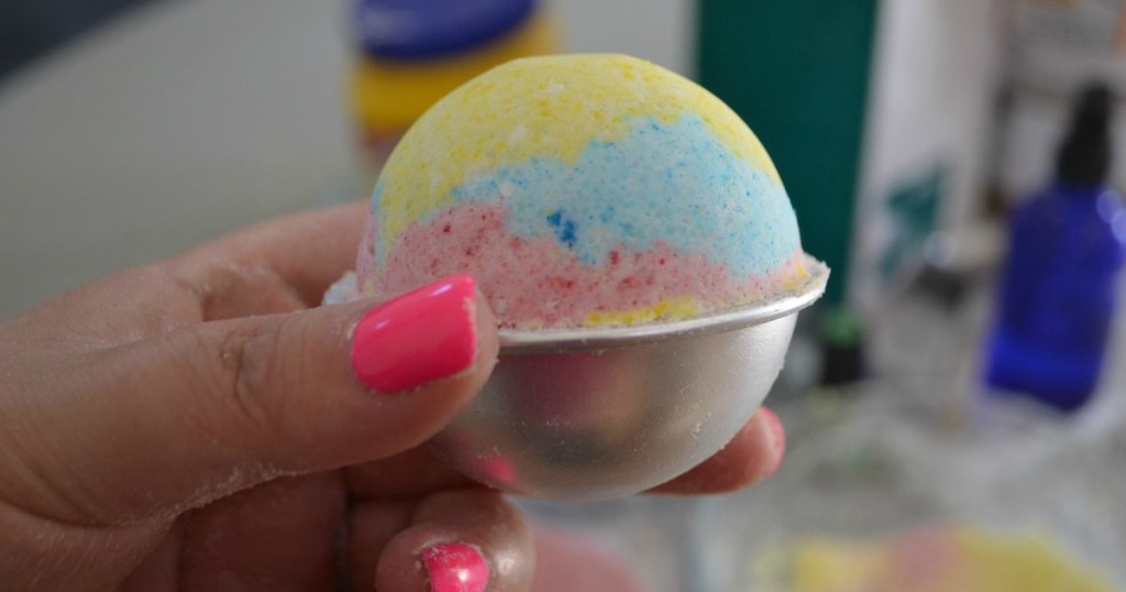 Love Lush? These DIY Bath Bombs Will Make You (and Your Wallet) Happy