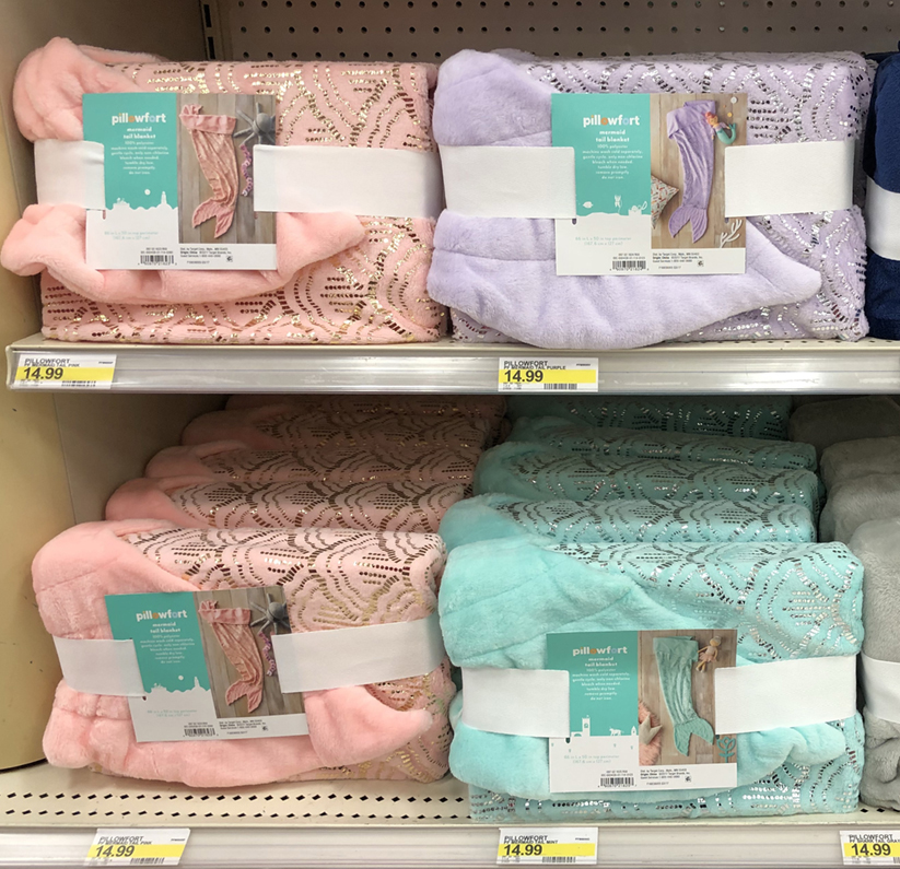 Pillowfort mermaid clearance tail blanket