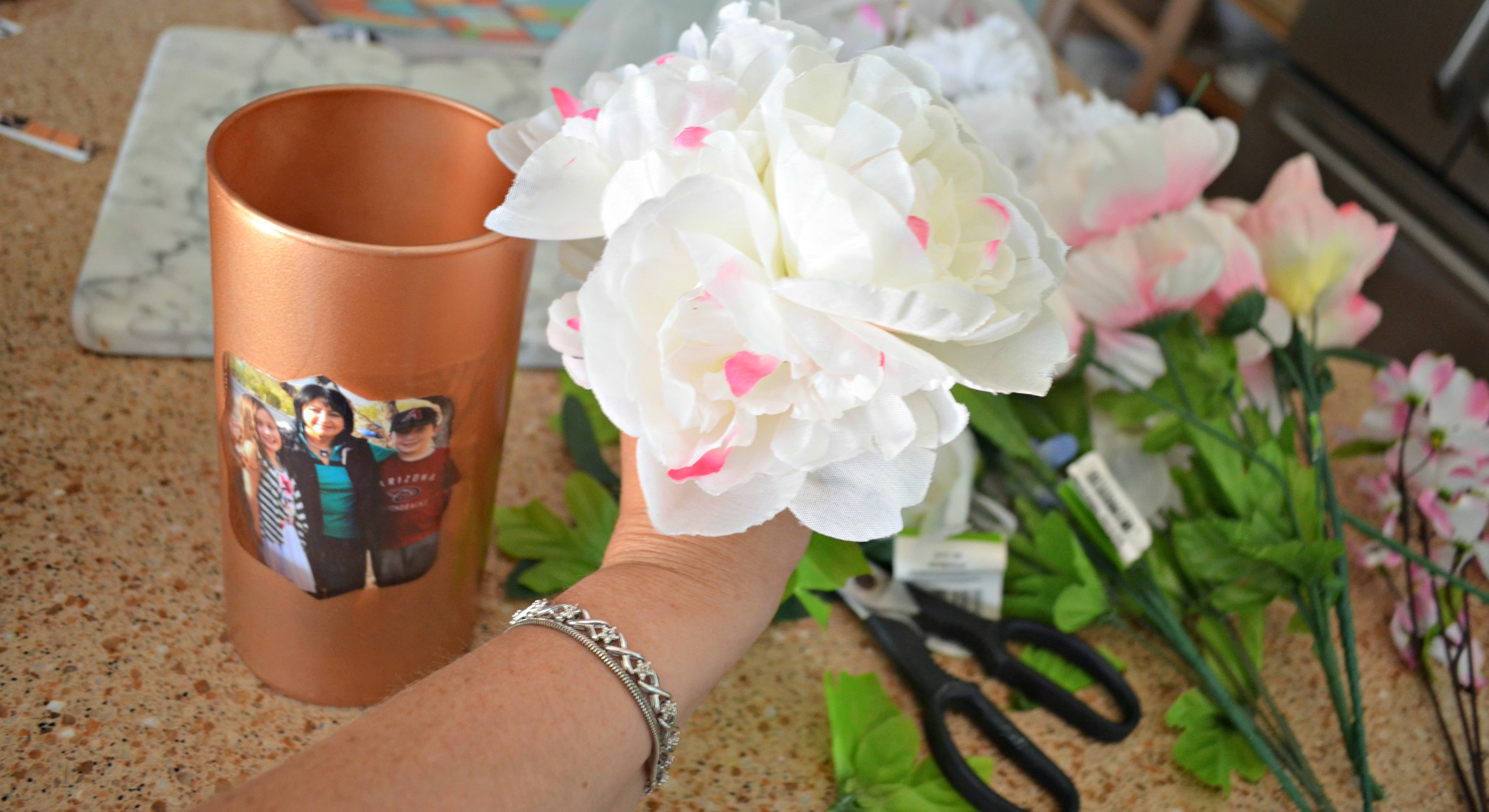 Make These CUTE Dollar Tree Mother's Day Photo Vases