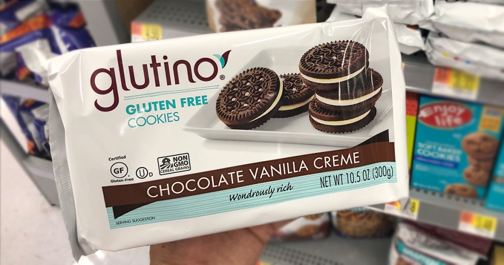 hand holding pack of glutino cookies