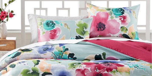 Macy’s: 3-Piece Comforter Sets Just $18.99 (Regularly $80+) – Valid for ALL Sizes
