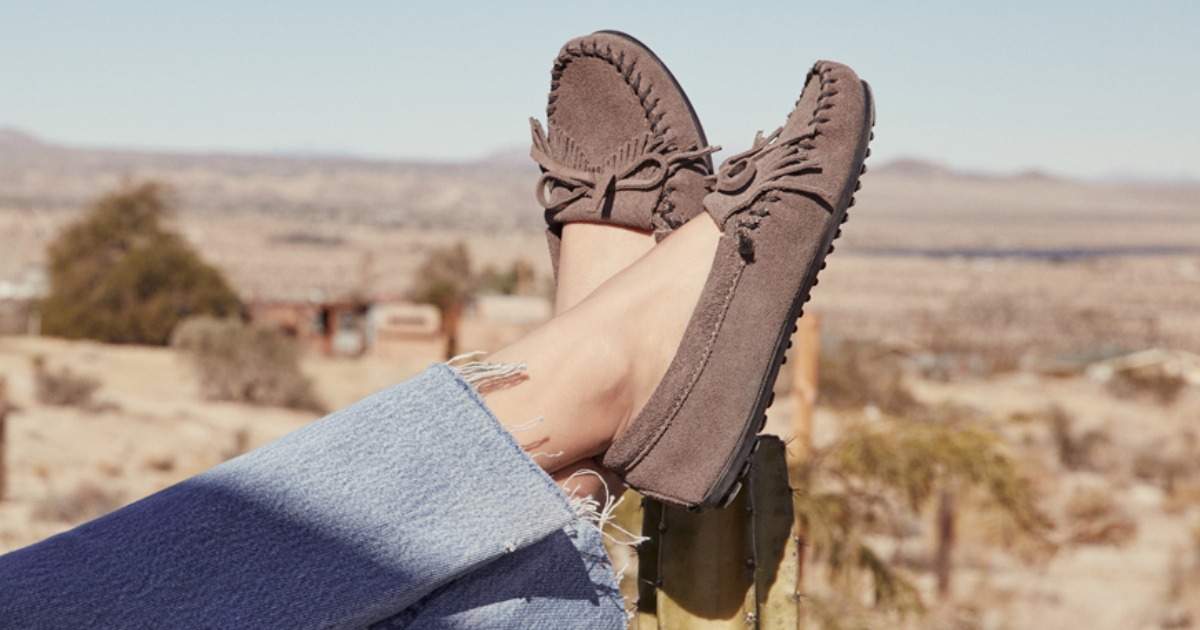 minnetonka moccasins discount code