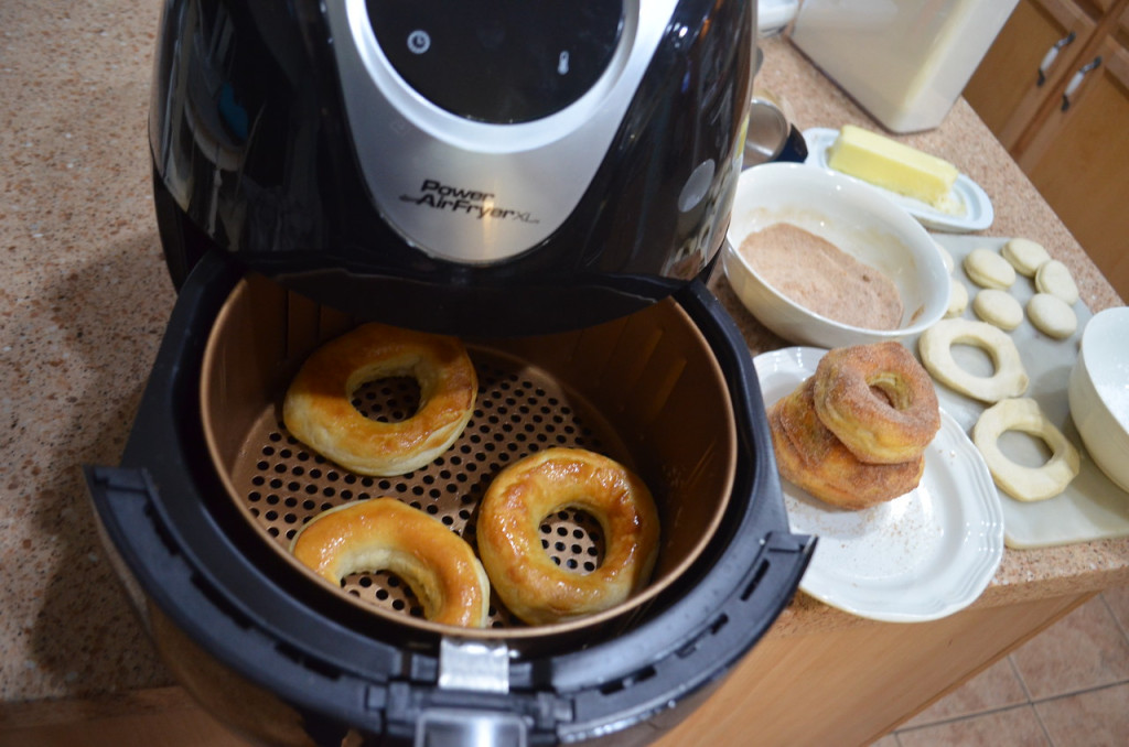 13 Best Air Fryer Hacks to Try in 2024 (Simplify Your Cooking!)