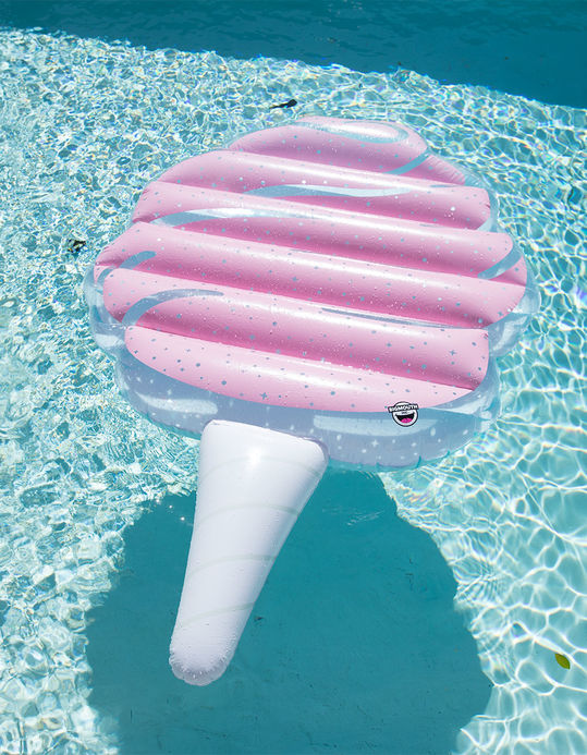 cupcake float for pool