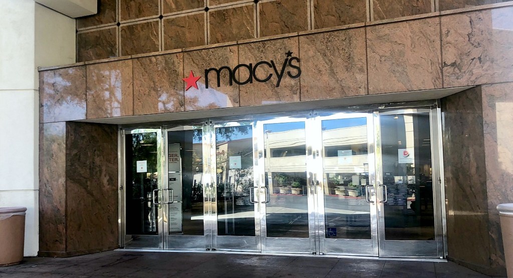 Macy's exterior storefront