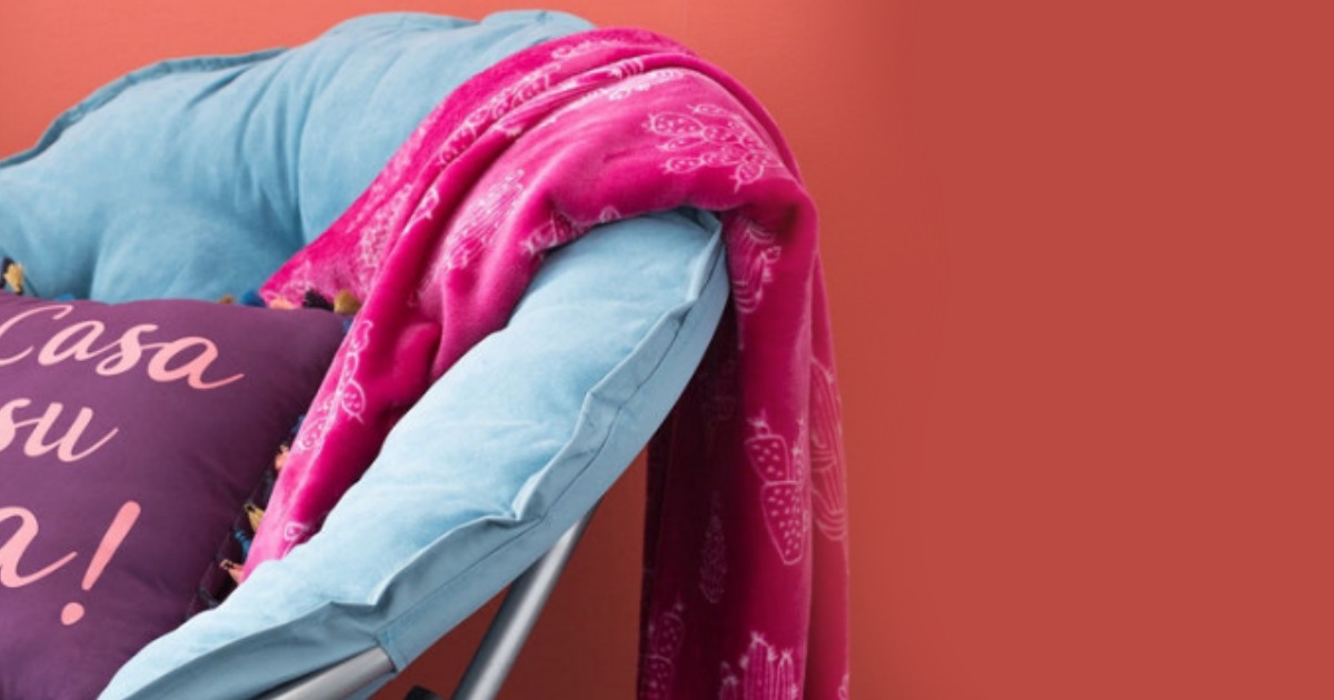 JCPenney Home Expressions Plush Throws Only 7.99 Each (Regularly 27)