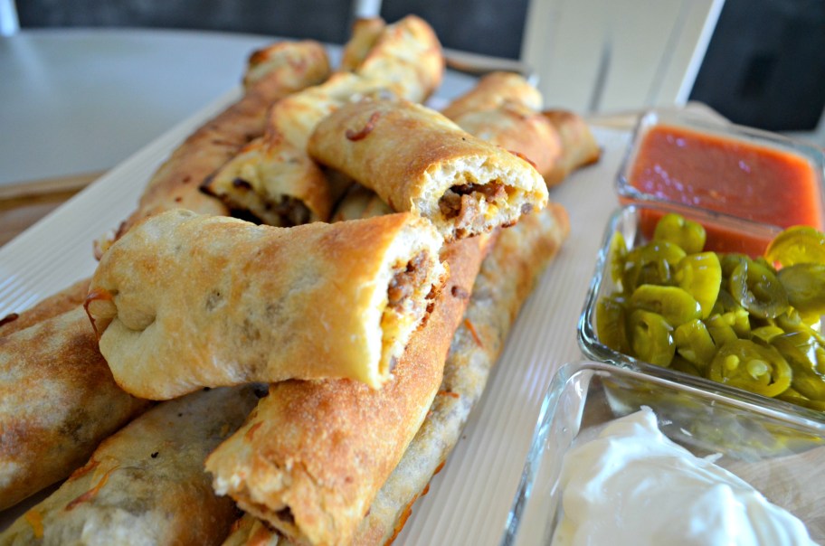 taco breadsticks with dipping sauces