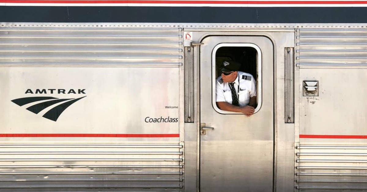 30% Off Amtrak Regular Train Fare for Students Ages 17-24 (Book by ...