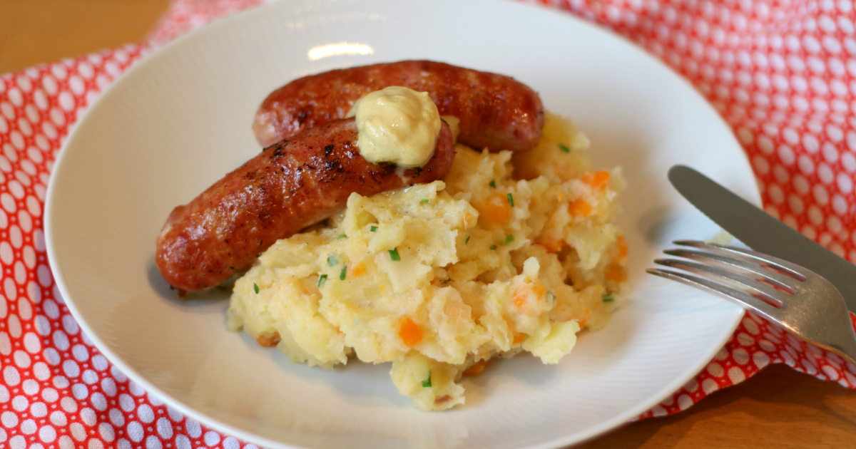Bob Evans recalls sausage links like these pictured on a plate