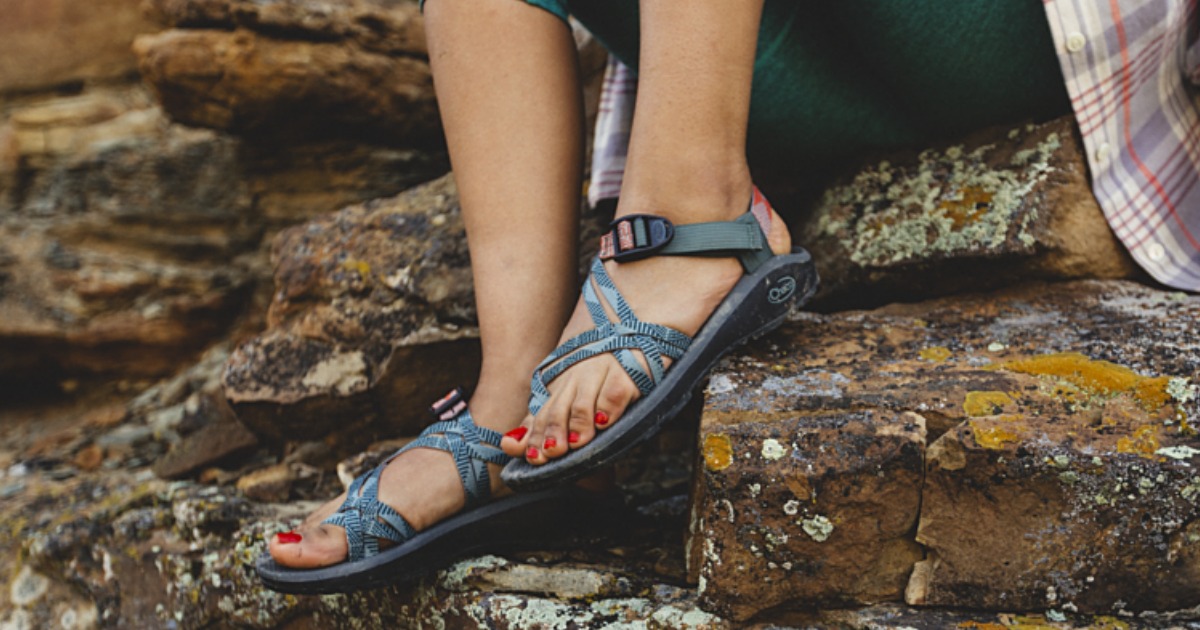 chaco ladies sandals