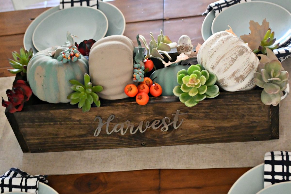 dollar tree fall centerpiece - one of my looks uses chalk painted fall accessories