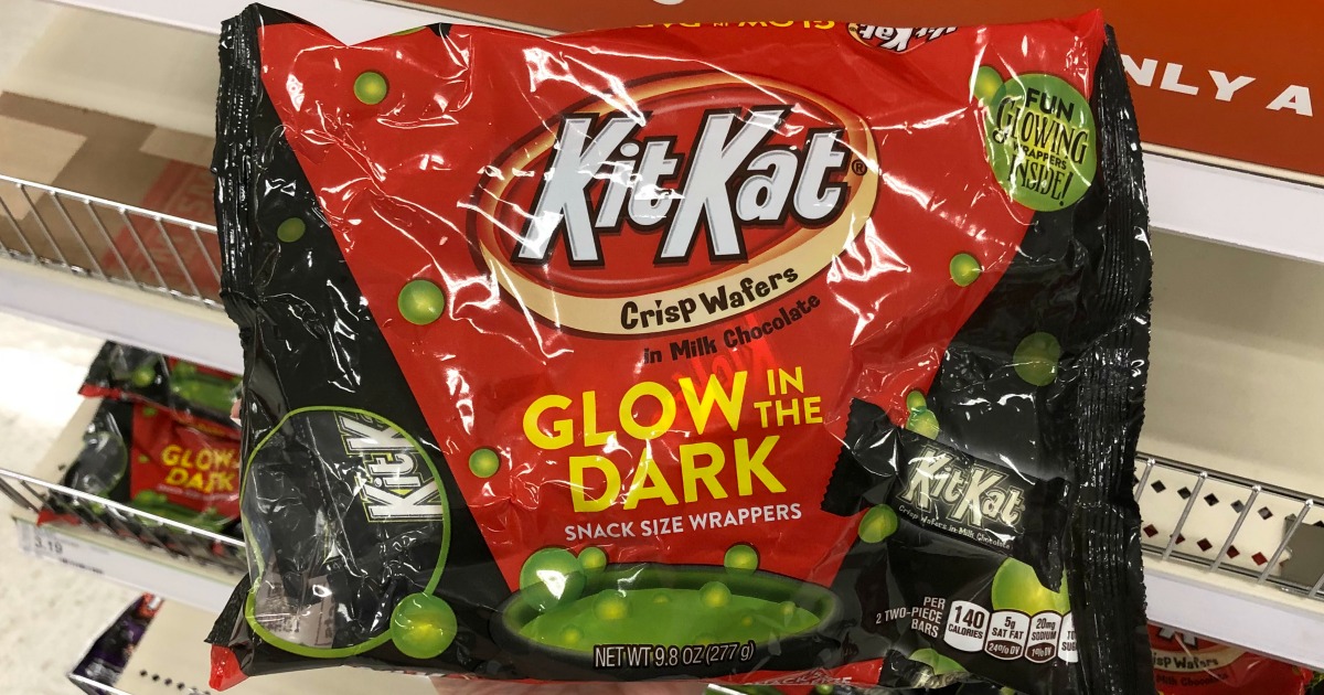 Hershey's GlowintheDark Halloween Candy is HERE!