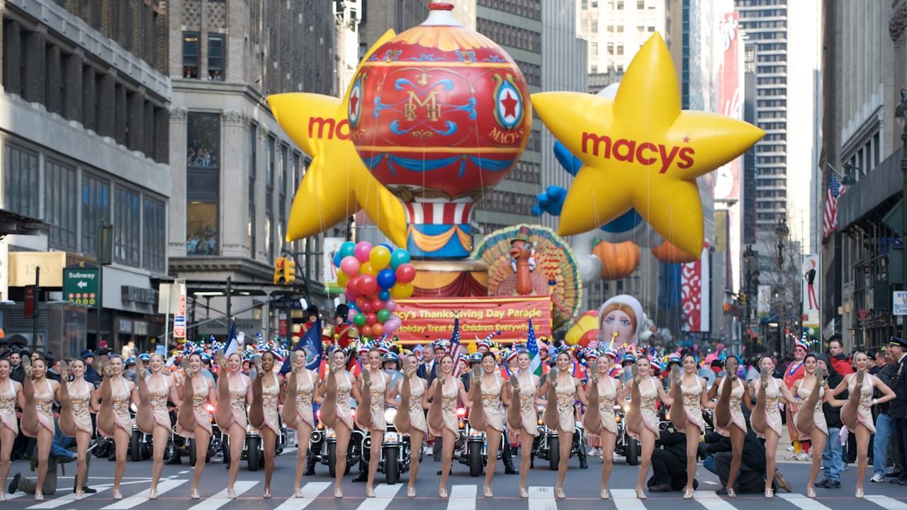 Macy's is hiring seasonal holiday employees - Macy's Day Parade