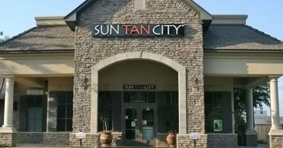 Free Spray Tan At Sun Tan City 29 Value   Sun Tan City Store Front 