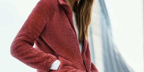 UNIQLO Fluffy Yarn Fleece Full-Zip Jacket as Low as $14.90 Shipped (Great Reviews)