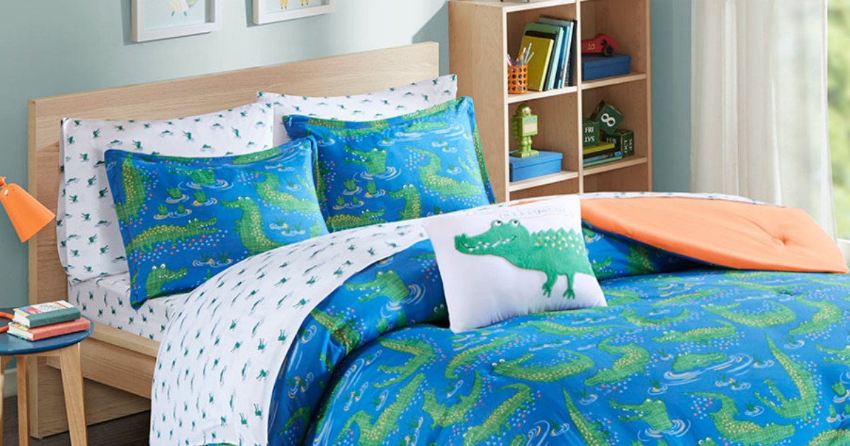 Crocodile Full Size 8 Piece Bedding Set Only 20 99 Includes