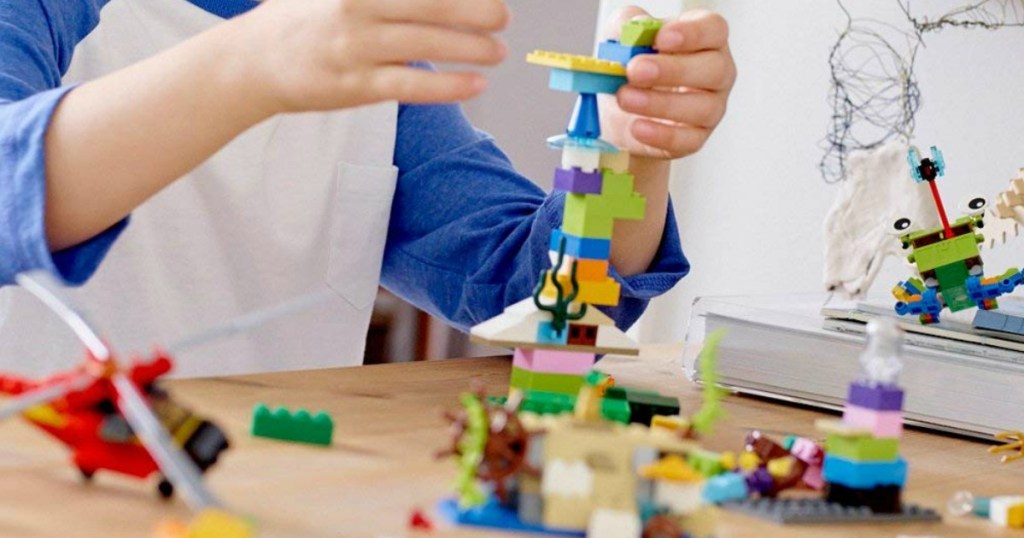 lego world classic building blocks set