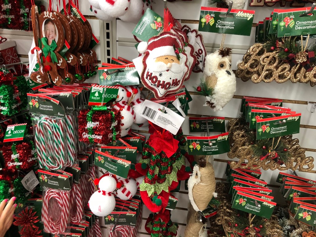 Christmas Cards Only 50¢ at Dollar Tree & More - Hip2Save