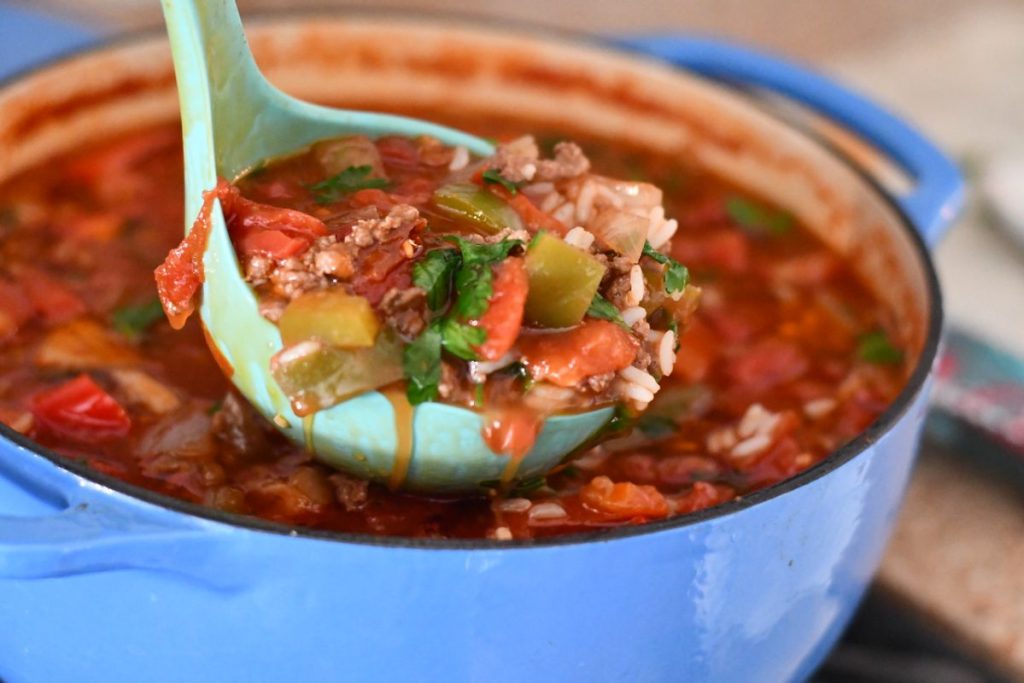 pot of stuffed pepper soup