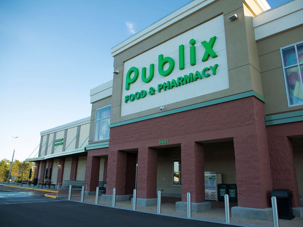 Publix Store Front - Veteran's Day discount