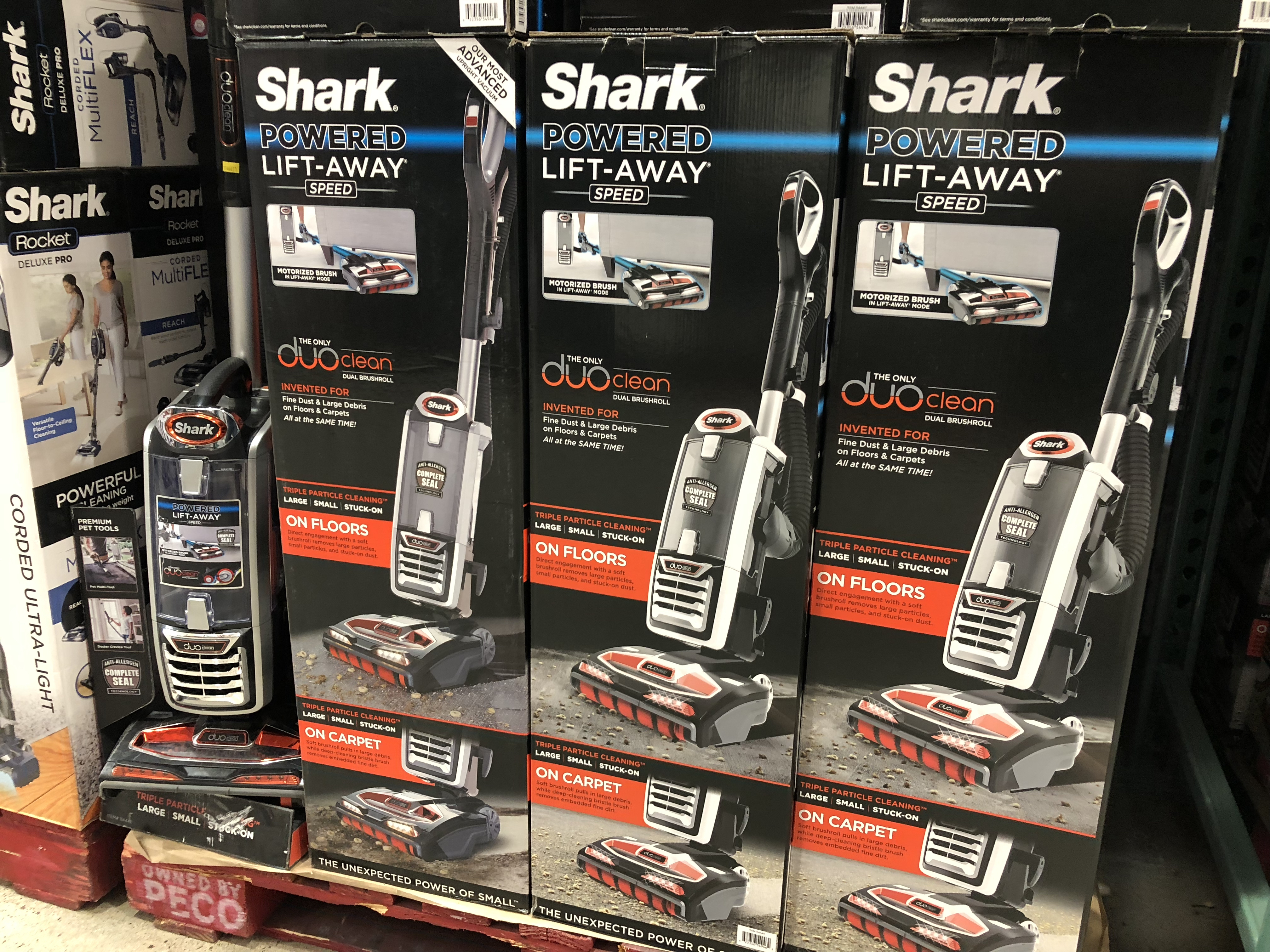 shark duo clean vacuum lights flashing
