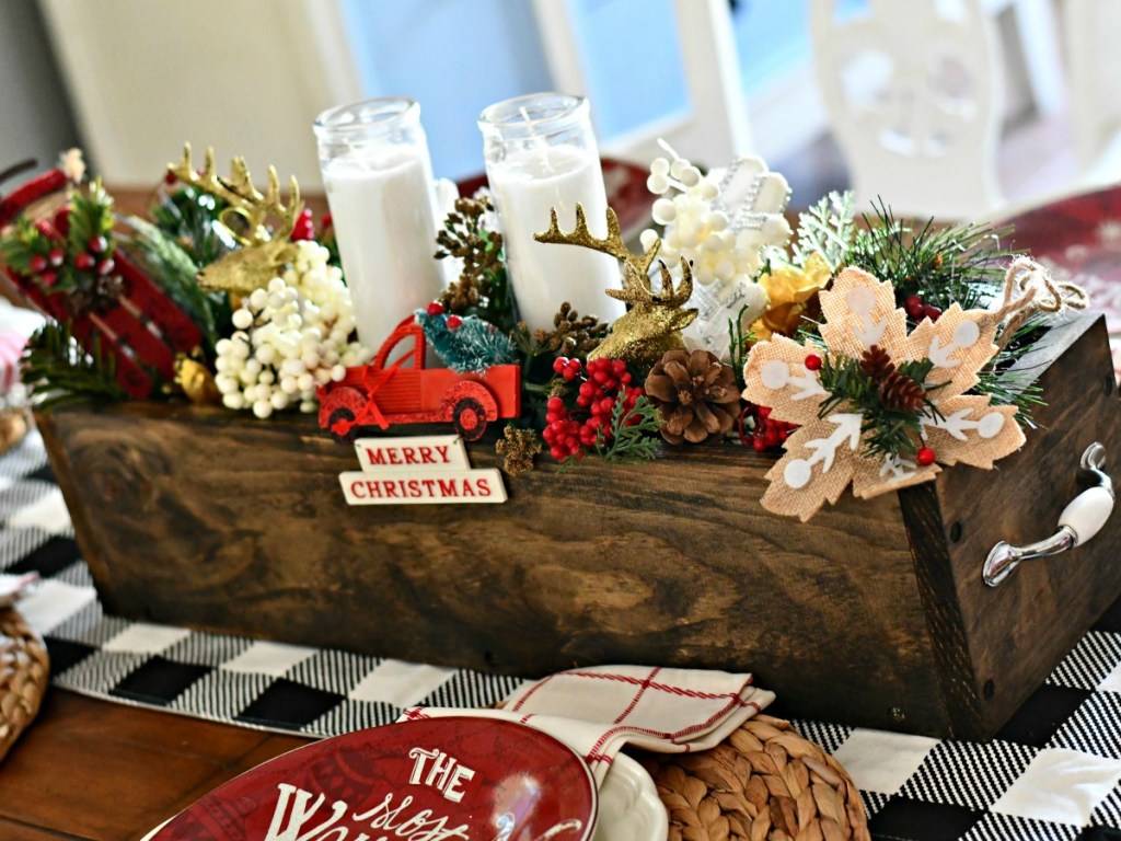 Get Holiday Ready With 3 Easy DIY Dollar Tree Christmas Centerpieces get-holiday-ready-with-3-easy-diy-dollar-tree-christmas-centerpieces