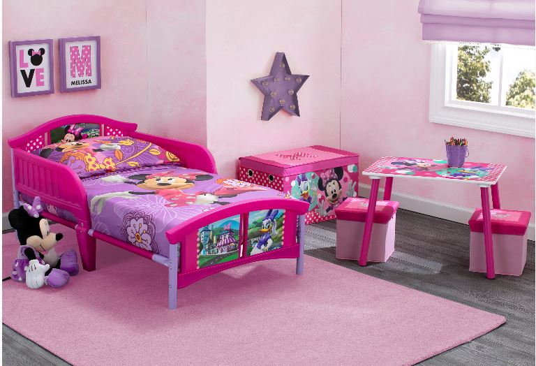 Minnie mouse bedroom set clearance with bonus toy organizer