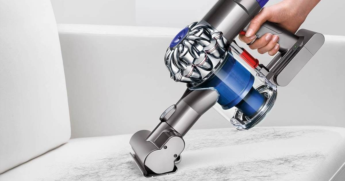 Дайсон фото. Пылесос Dyson v6 Trigger. Пылесос Dyson dc62 animal Pro. Дайсон в6 Энимал. Рекламный креатив Дайсон.