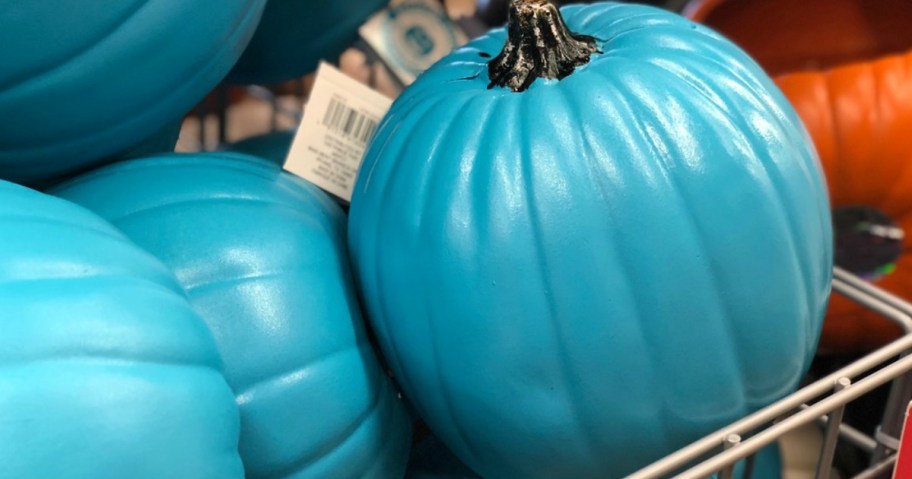 halloween teal pumpkins