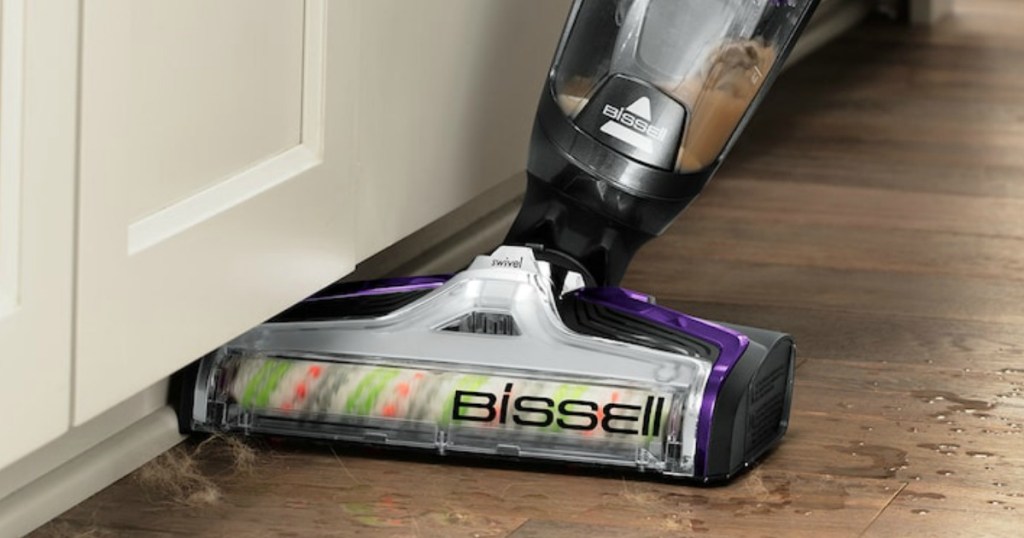 vacuum cleaning floor 