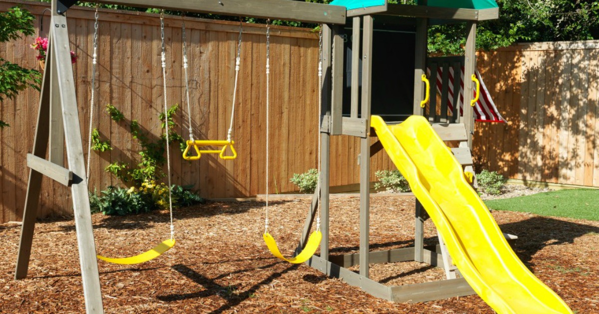 Kidkraft newport shop meadow playset