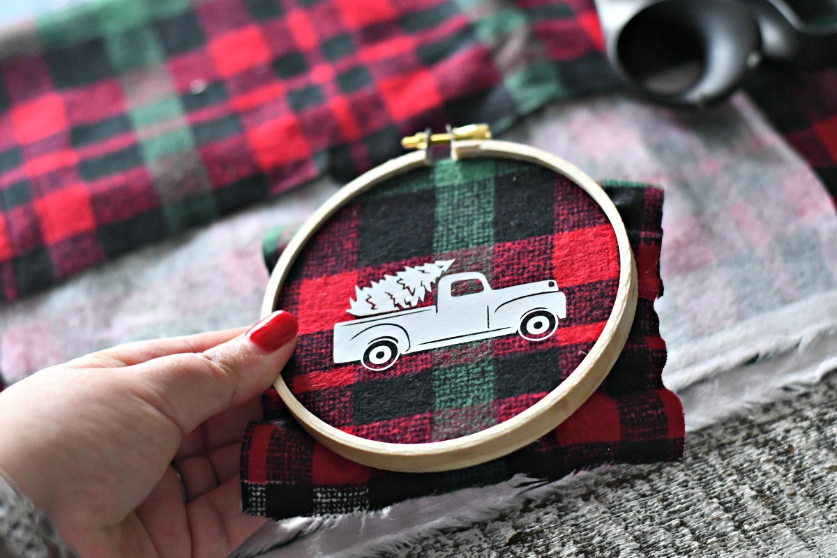 DIY Embroidery Hoop Christmas Ornaments Hip2Save