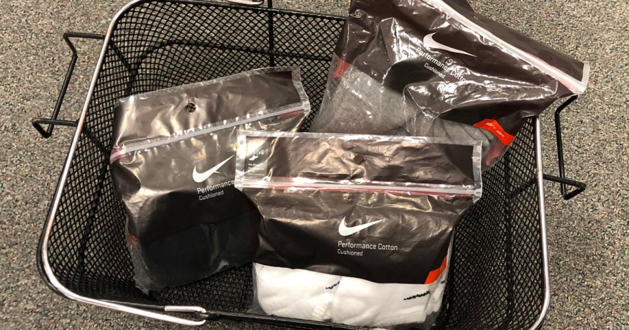 GO!!! Nike Sock 6-Pack JUST $6 on Kohls.com (Selling Out Fast!)