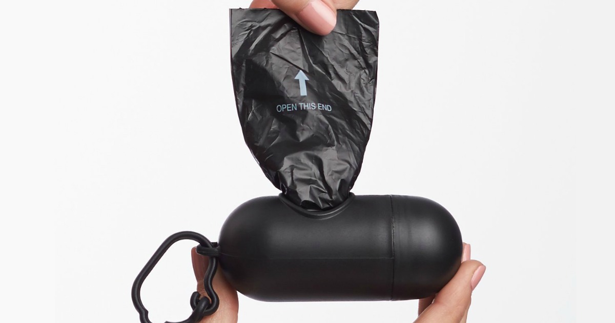 AmazonBasics 900Count Dog Waste Bags w/ Dispenser & Leash Clip Only