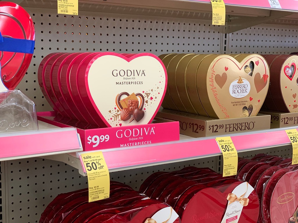 godiva valentine bear