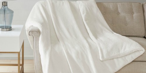 Plush Weighted Blanket Just $74.99 Shipped on Target.com