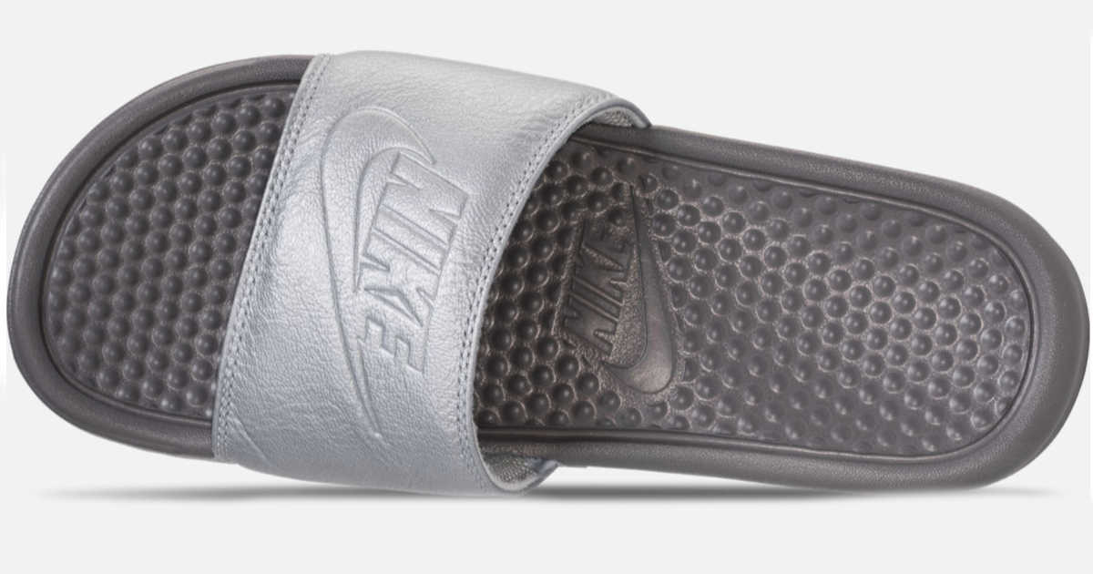 nike skechers womens