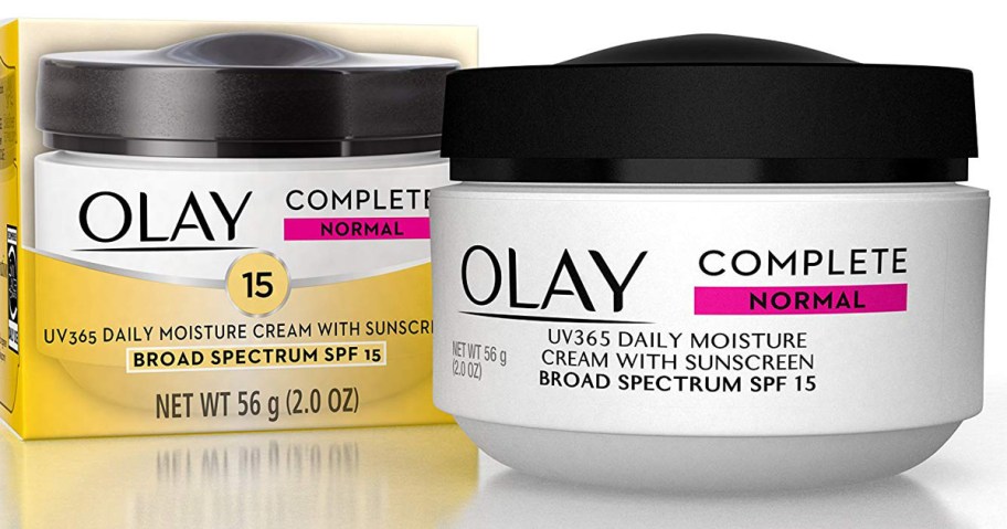 olay moisturizer jar and box