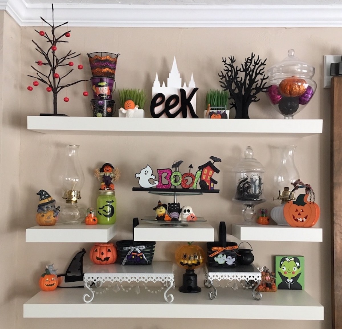 Halloween Mood Wall