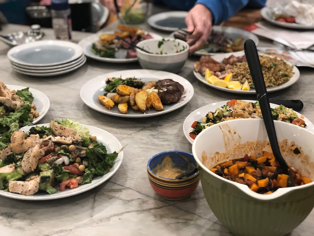 meal kit dinners all made and plated 