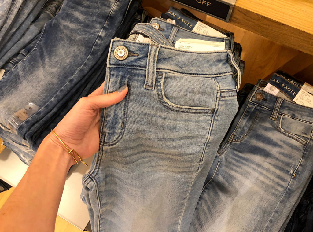 American eagle jean sale best sale in store