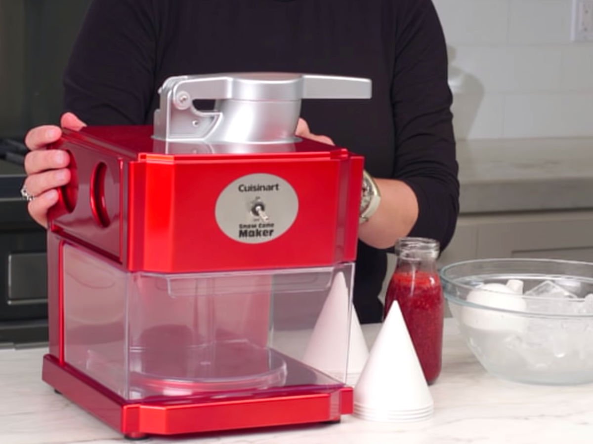 New outlet Cuisinart Snow Cone Maker