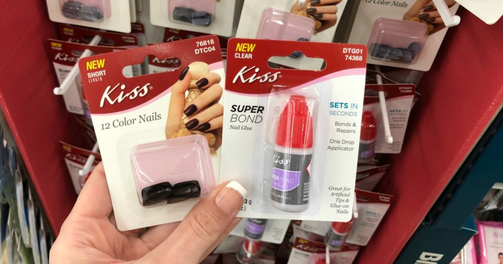 hold kiss nail accessories