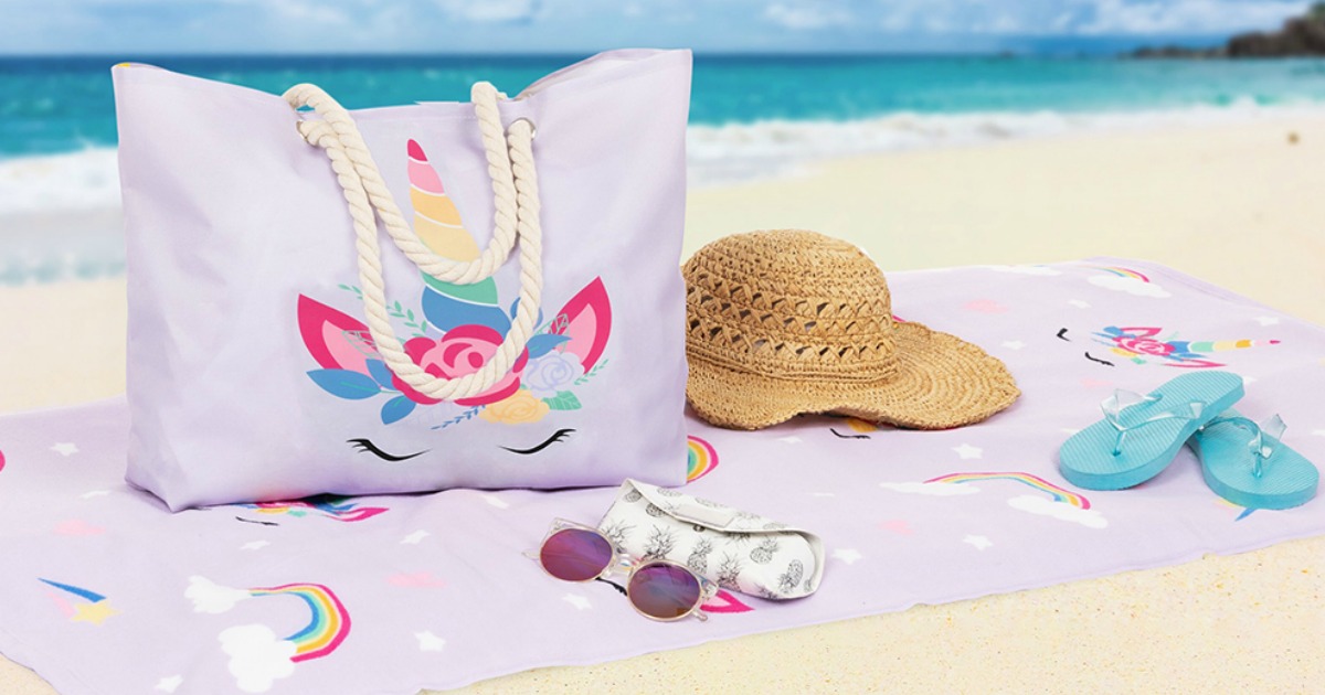 beach towel and tote