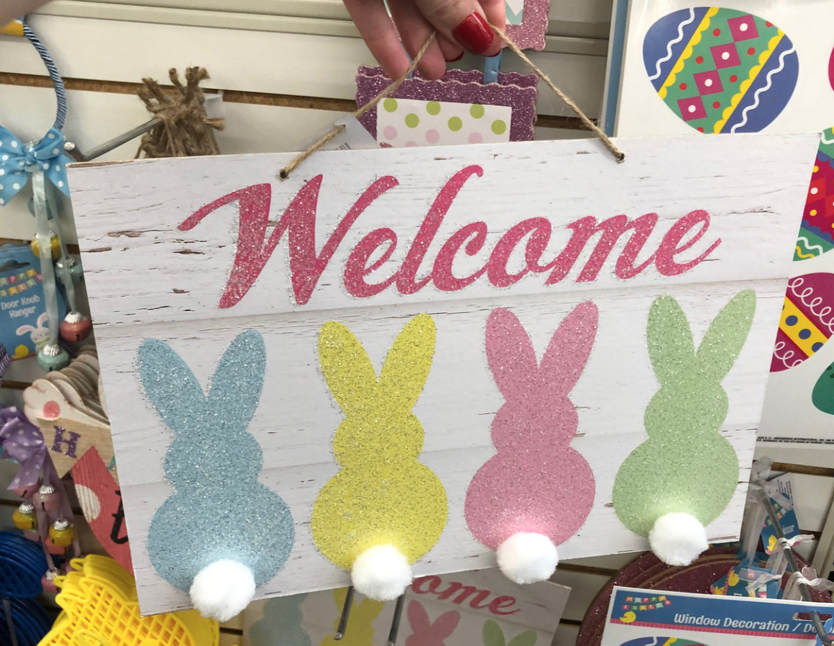 bunny welcome sign at Dollar Tree