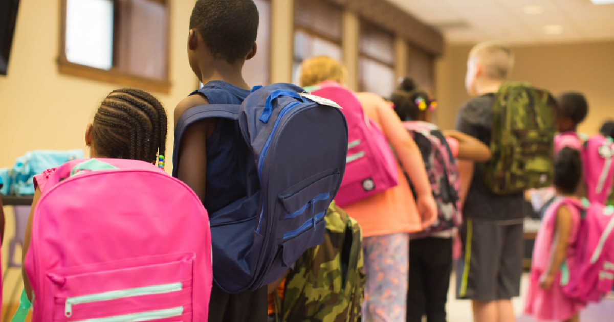 FREE Backpack Filled with School Supplies at Verizon Wireless Zone Stores on July 28th