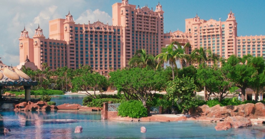 Up to $300 Atlantis Bahamas Resort Credit + 40% Off w/ Flight & Hotel Bundle!