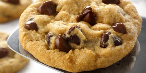 Free Mrs. Fields Cookie for Verizon Up Rewards Members (No Credits Needed)
